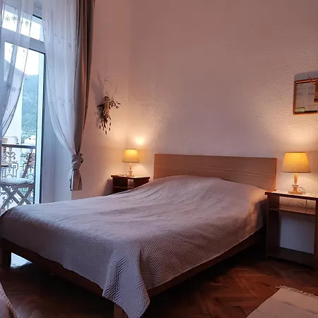 Appartement Riva 1 *